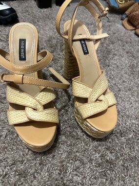 Nine West Cream/Tan Woven Platform Sandals